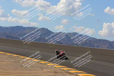 media/Oct-03-2022-Moto Forza (Mon) [[5f077a3730]]/Intermediate Group/Session 2 (Bowl)/